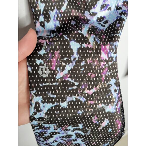 Lululemon Run: Top Speed Full-On Luxtreme Abstract Polka Dot Crop Leggings Sz 6 - Picture 4 of 9